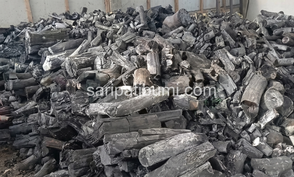Indonesian Hardwood Charcoal Supplier