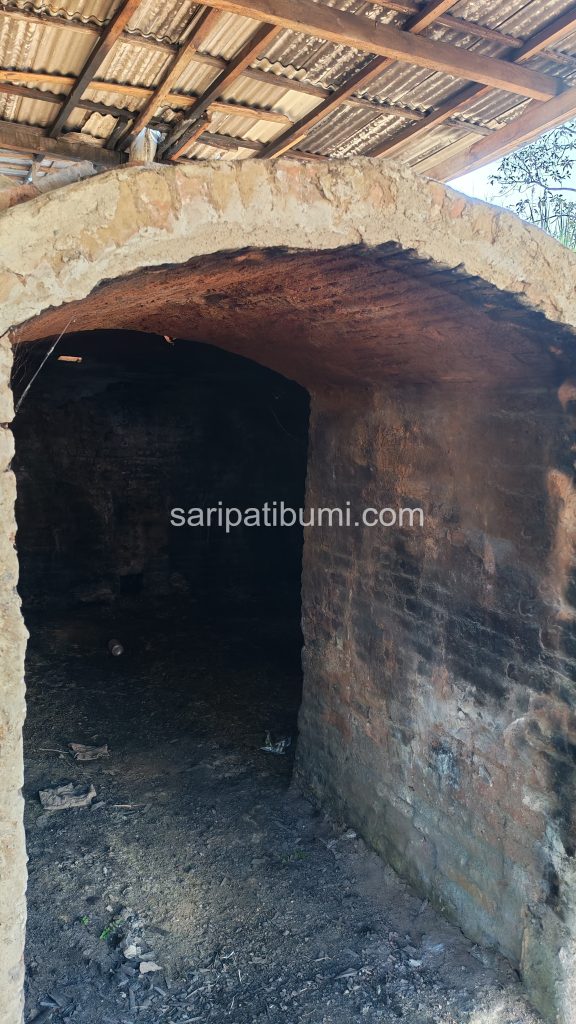 Indonesian Hardwood Charcoal Supplier